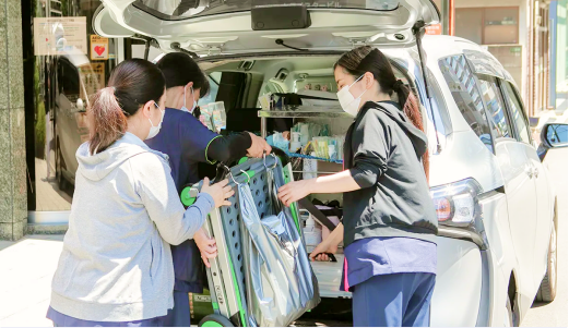 ご自宅・施設への「訪問歯科」
