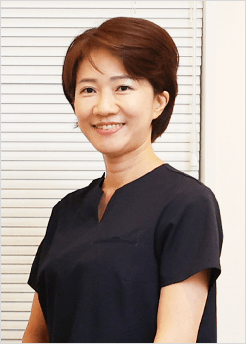 歯科医師：糸井 麻里